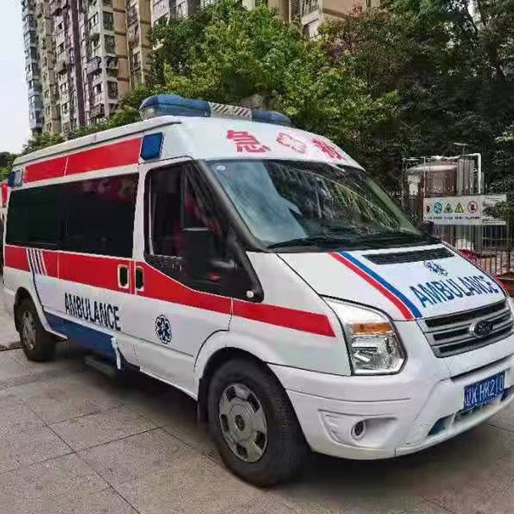 滴道长途救护车护送病人返乡